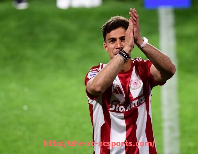 杏彩体育-世俱杯双语解说服务介绍及多语言转播优势解析 杏彩体育-世俱杯双语解说服务介绍及多语言转播优势解析