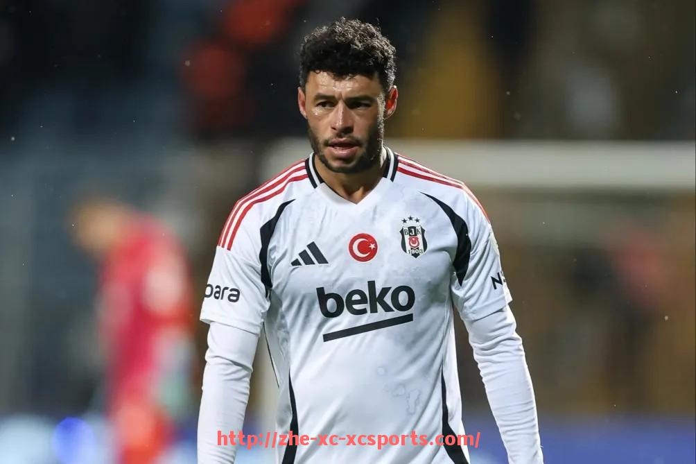 杏彩体育-法甲赛季战略调整回顾及调整对球队整体表现的实际效果 杏彩体育-法甲赛季战略调整回顾及调整对球队整体表现的实际效果